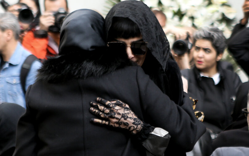 عکس| تیپ خاص اندیشه فولادوند در مراسم بیتا فرهی