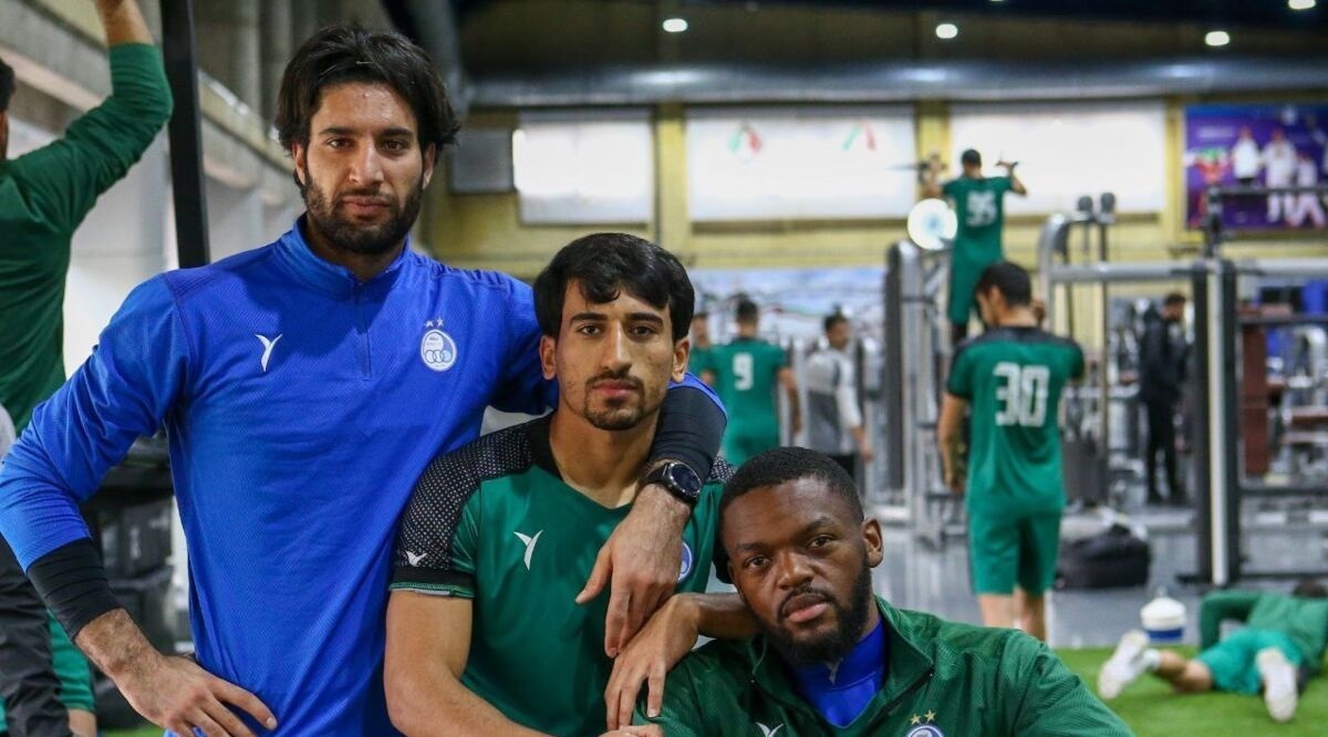 فوتبال هزار چهره؛ از نیمکت‌نشینی در باشگاه تا دعوت به تیم ملی