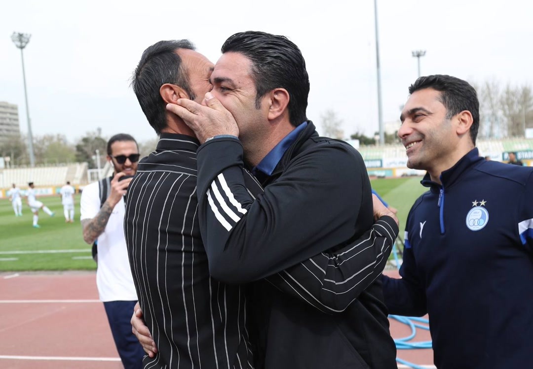 نکونام با سرمربی استقلالی پیکان آشتی کرد + عکس نکونام با سرمربی استقلالی پیکان آشتی کرد + عکس