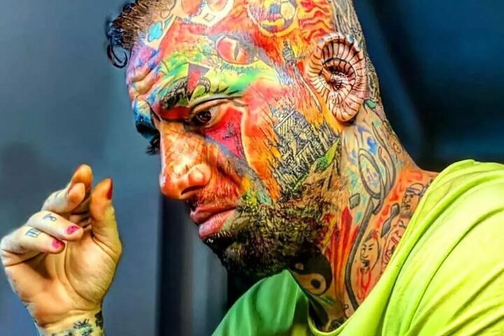 هرچه به سر تتلو آمد به خاطر سادگی و بیشیلهپیله بودنش بود