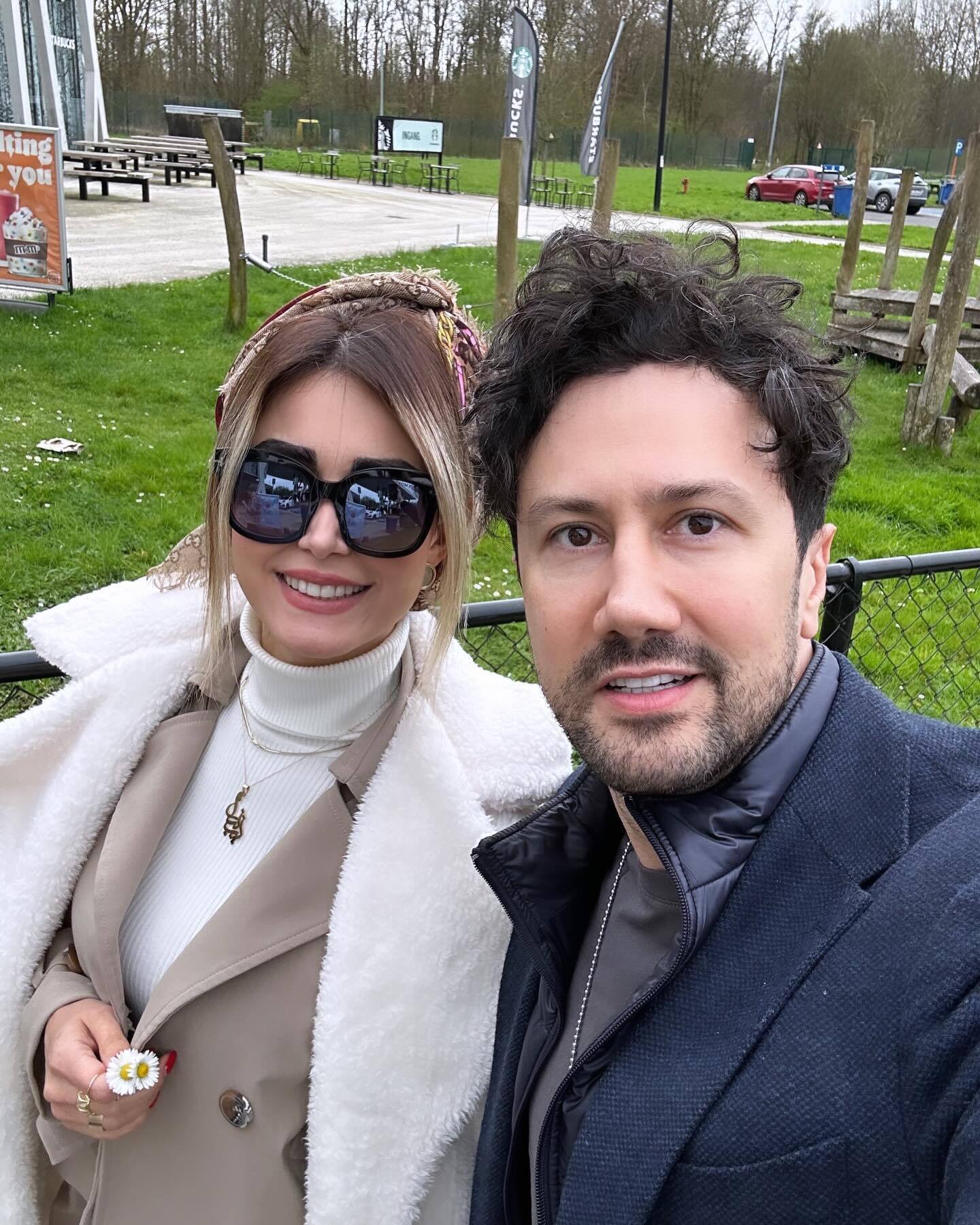 عکس خانوادگی شاهرخ استخری برای سال نو عکس خانوادگی شاهرخ استخری برای سال نو