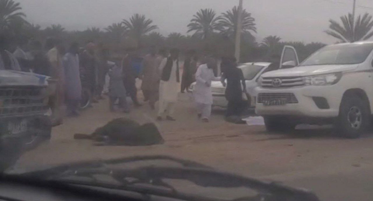 جزئیات حمله تروریستی جدید در سیستان و بلوچستان؛ ۶ مامور پلیس شهید شدند جزئیات حمله تروریستی جدید در سیستان و بلوچستان؛ ۶ مامور پلیس شهید شدند