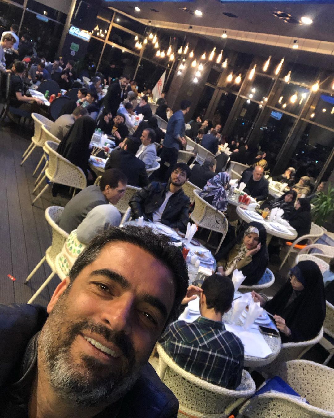 عکس| سلفی جدید منوچهر هادی در یک مراسم خاص عکس| سلفی جدید منوچهر هادی در یک مراسم خاص