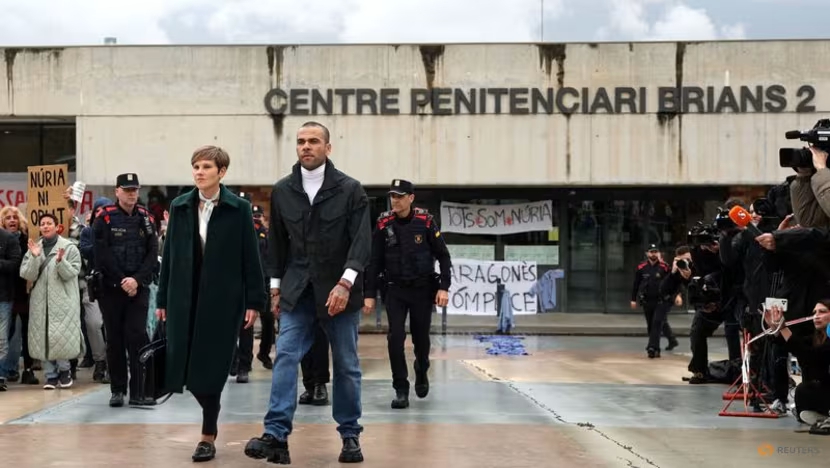 عکس| اولین عکس دنی آلوز پس از آزادی از زندان