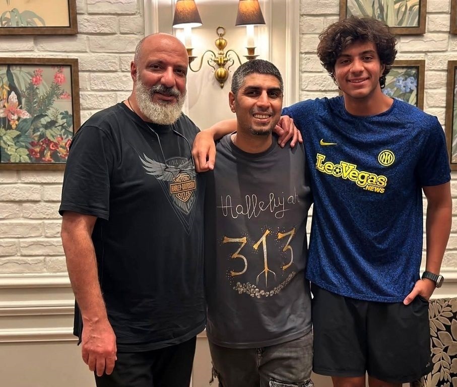 عکس/دورهمی «امیر جعفری» و پسرش با «رضا پیشرو» رپر مشهور