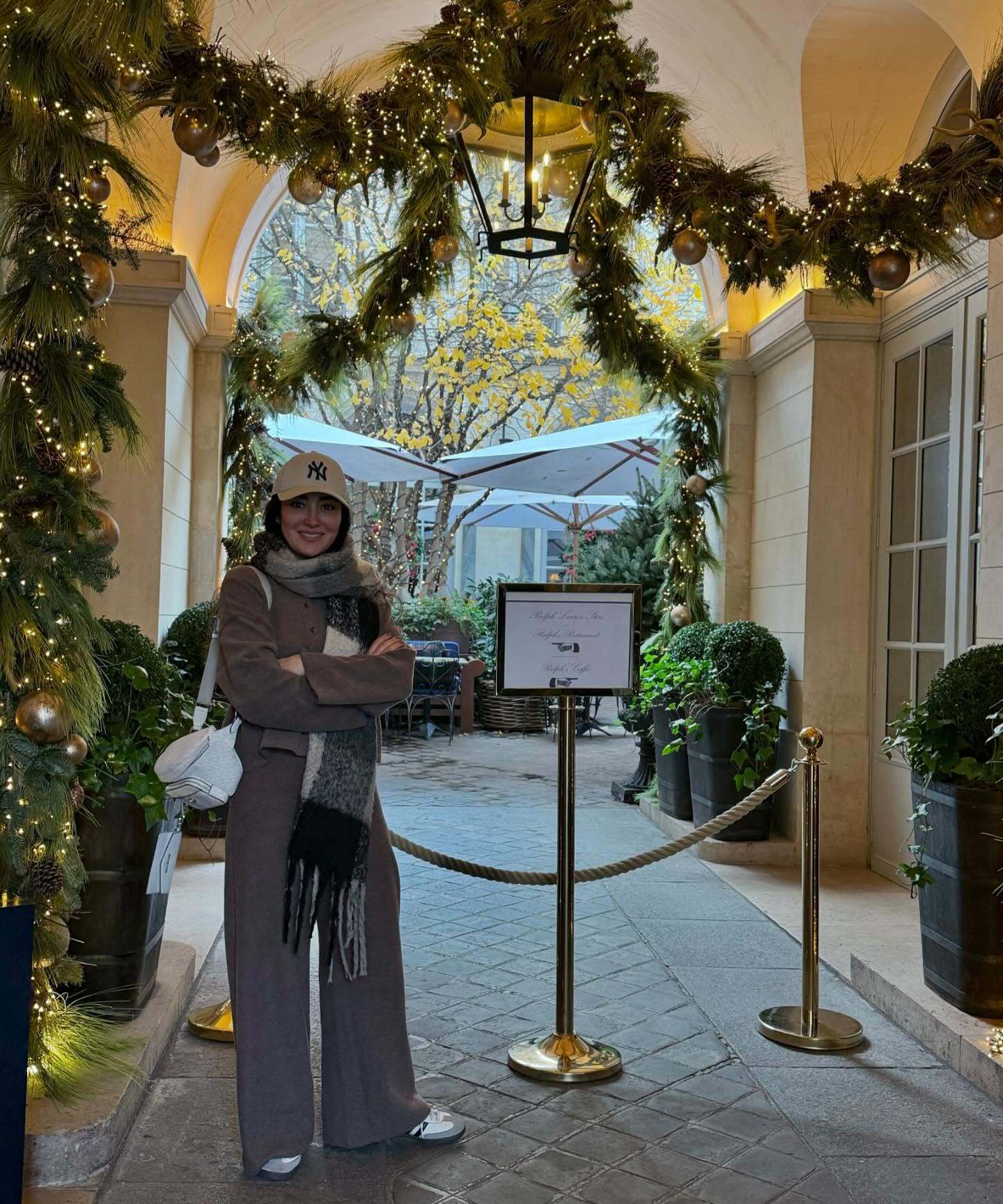 عکس/ استقبال بهاره افشاری از جشن کریسمس