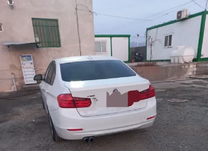 توقیف خودرو ۱۵ میلیارد تومانی در داورزن خراسان + عکس توقیف خودرو ۱۵ میلیارد تومانی در داورزن خراسان + عکس