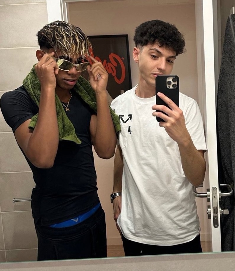 عکس/ تغییر ظاهر لامین یامال به سبک نیمار جونیور عکس/ تغییر ظاهر لامین یامال به سبک نیمار جونیور