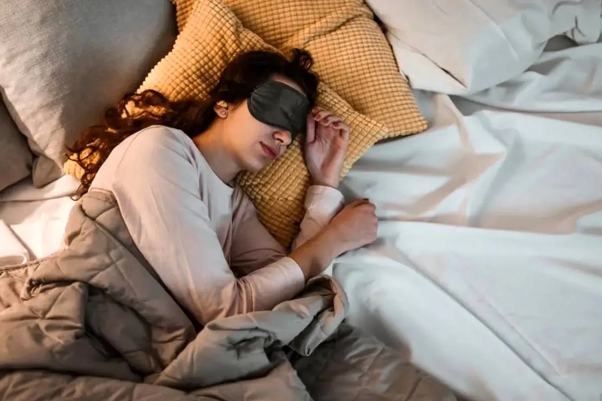 چگونه برخی افراد فقط بین 4 تا 6 ساعت می‌خوابند؟