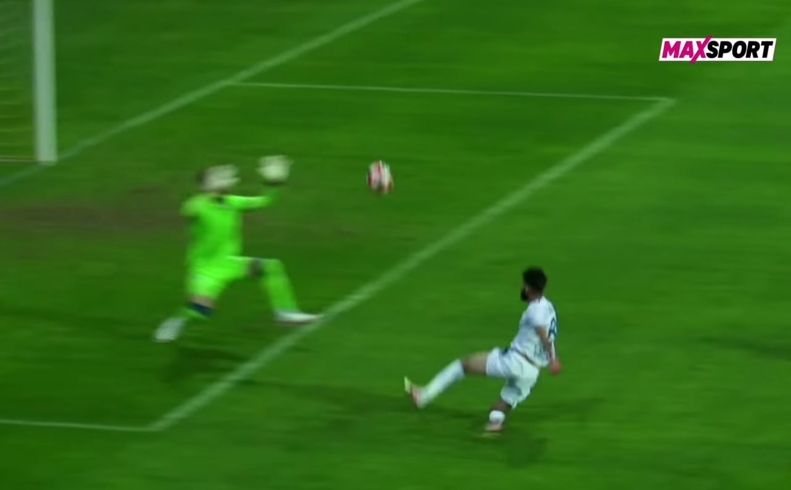 عکس/ گل تماشایی قلیزاده به چشم نیامد! عکس/ گل تماشایی قلیزاده به چشم نیامد!