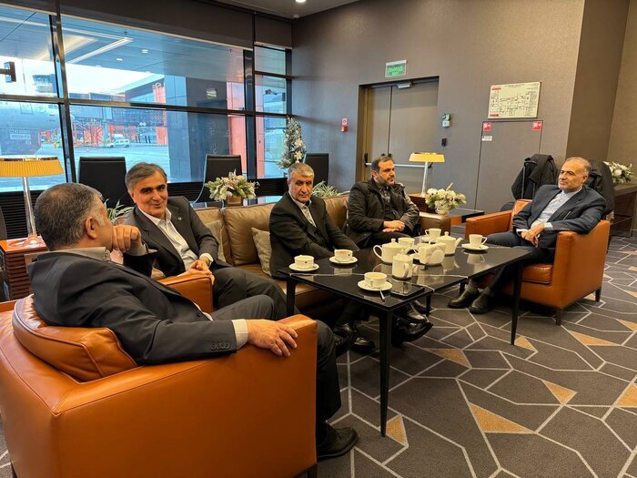 کدام دولتمردان ایرانی وارد روسیه شدند؟ کدام دولتمردان ایرانی وارد روسیه شدند؟