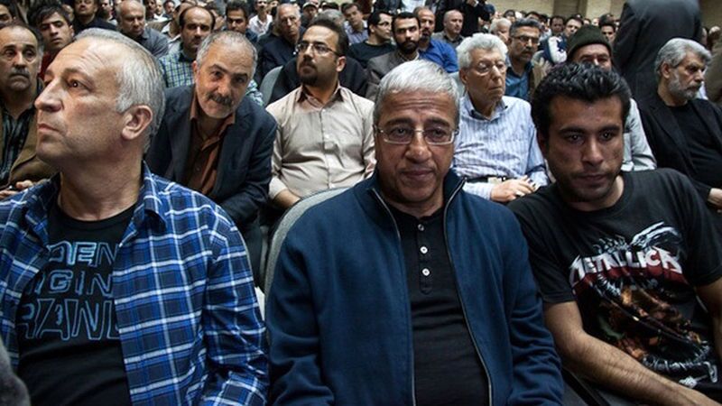 عکس/ «علیرضا خمسه و اسدالله یکتا» در مراسم ختم عسل بدیعی؛ سال ۹۲