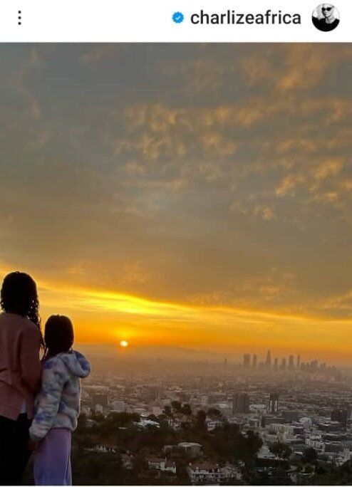 عکس/ «شارلیز ترون» از آتشسوزی لس آنجلس نوشت عکس/ «شارلیز ترون» از آتشسوزی لس آنجلس نوشت