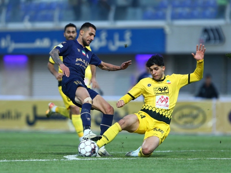 عکس/ رفت و برگشت آریا یوسفی، مثل برق و باد! عکس/ رفت و برگشت آریا یوسفی، مثل برق و باد!