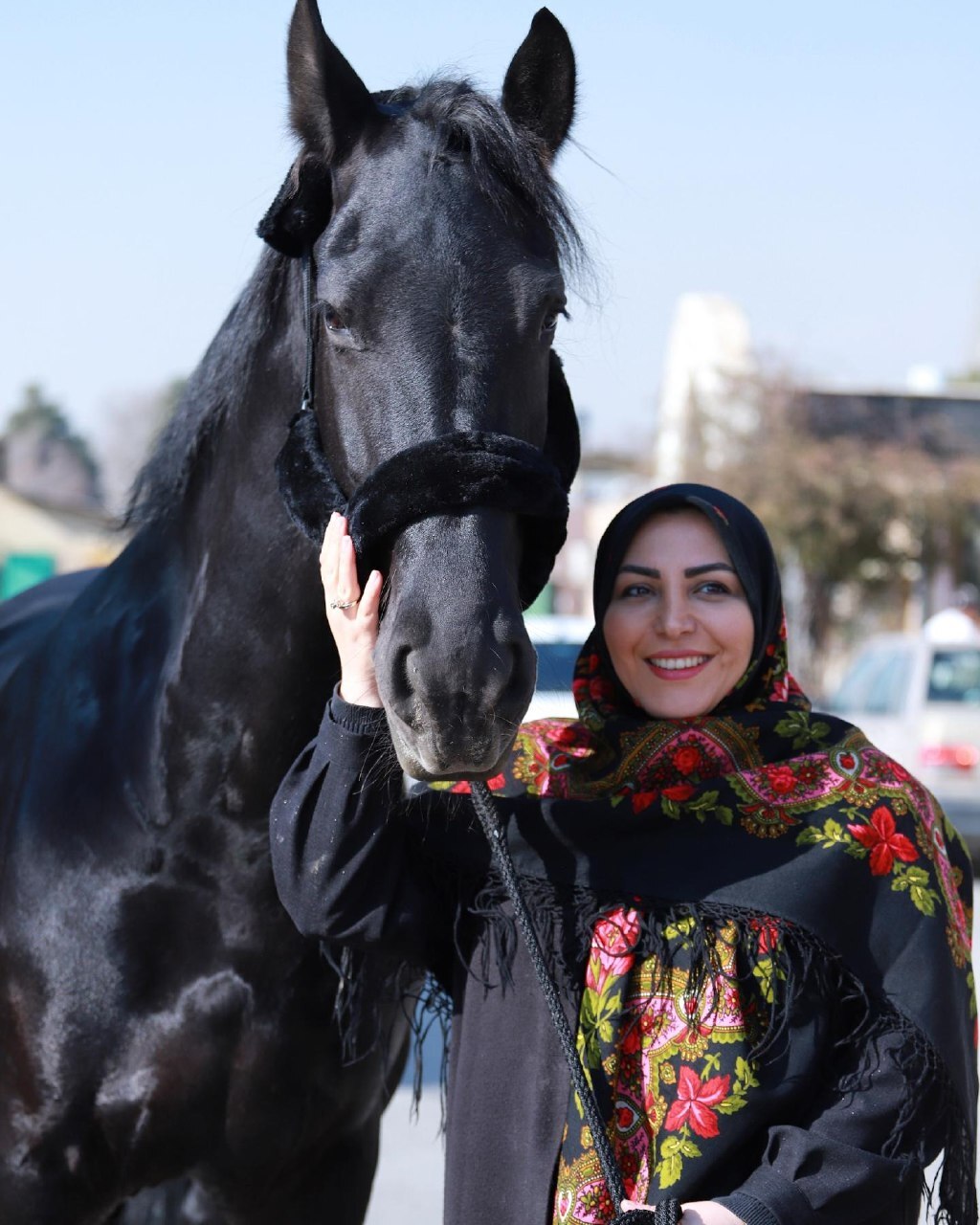 عکس/ المیرا شریفی‌مقدم در یک باشگاه سوارکاری