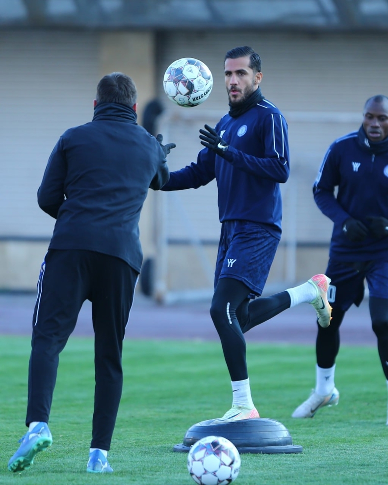 عکس/ مهدی تیکدری با پیراهن آبی، اما نه استقلال! عکس/ مهدی تیکدری با پیراهن آبی، اما نه استقلال!