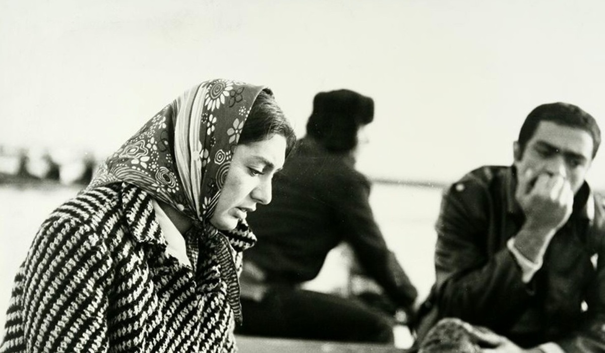 عکس/ «گوگوش و چنگیز وثوقی» در صحنه‌هایی از فیلم «نازنین»؛ سال ۱۳۵۴