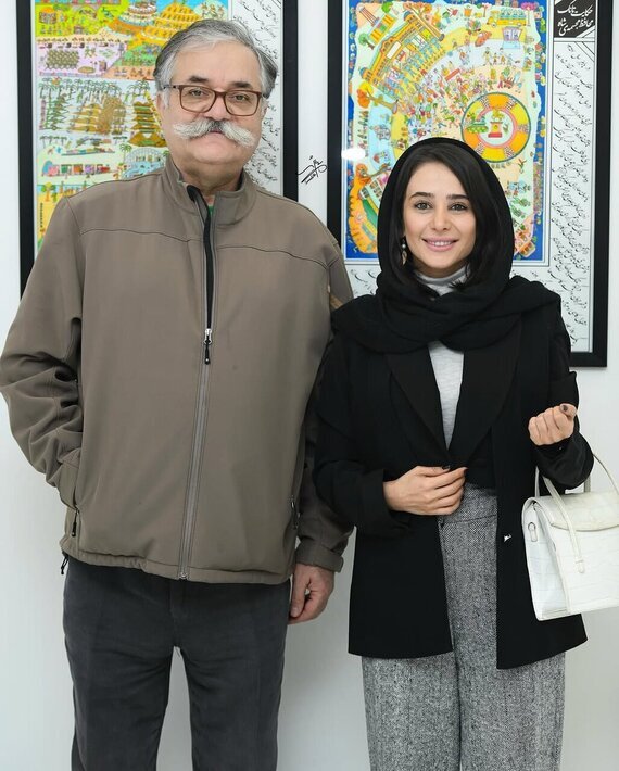 عکس/پارسا پیروزفر و نفس بازغی در یک نمایشگاه تجسمی