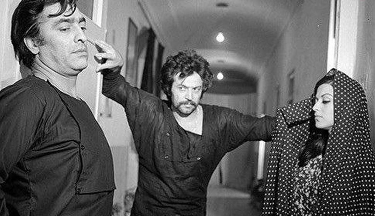 عکس/ «فردین و ایرج قادری» در صحنۀ فیلم «برزخی‌ها»؛ سال 1358