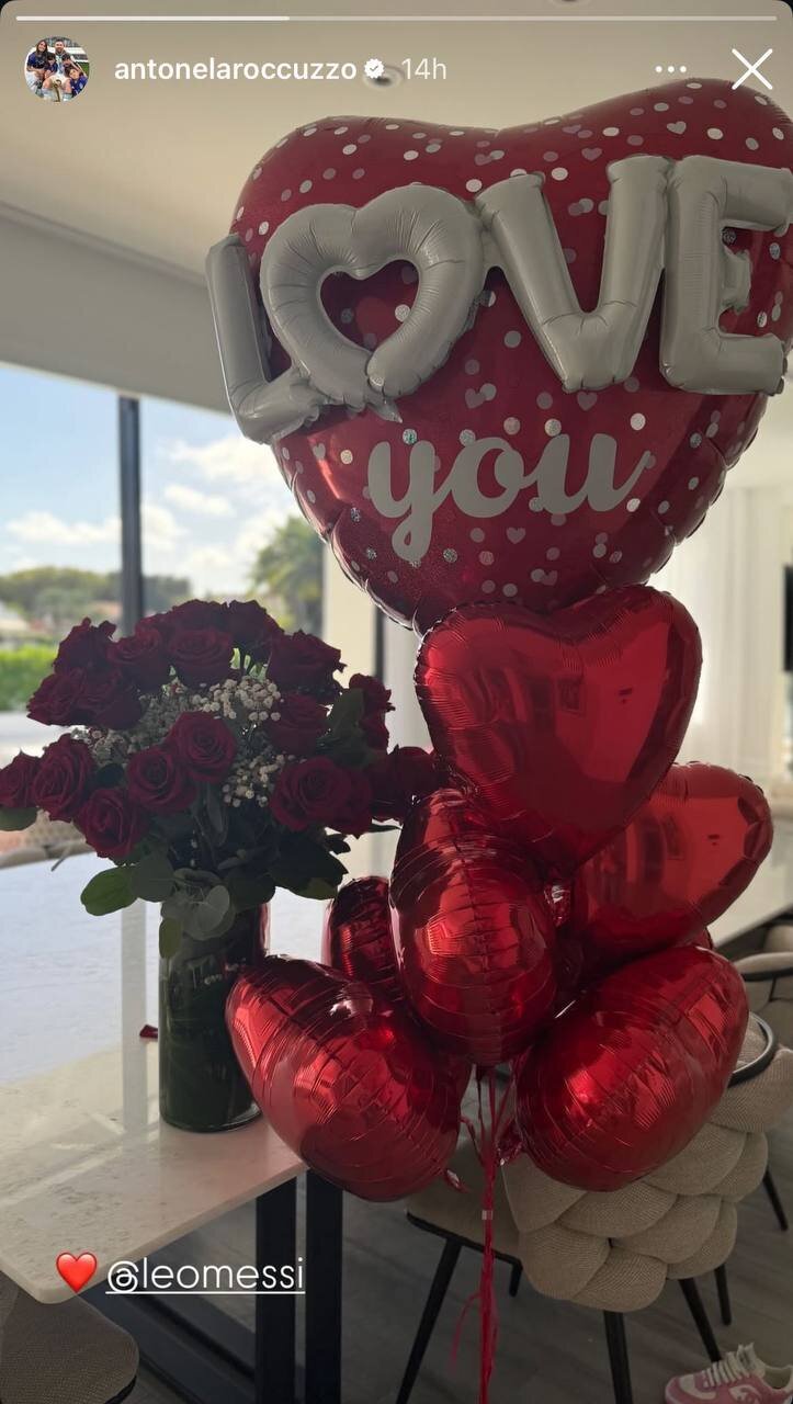عکس/ هدیه ویژه ولنتاین لیونل مسی برای آنتونلا روکوزو