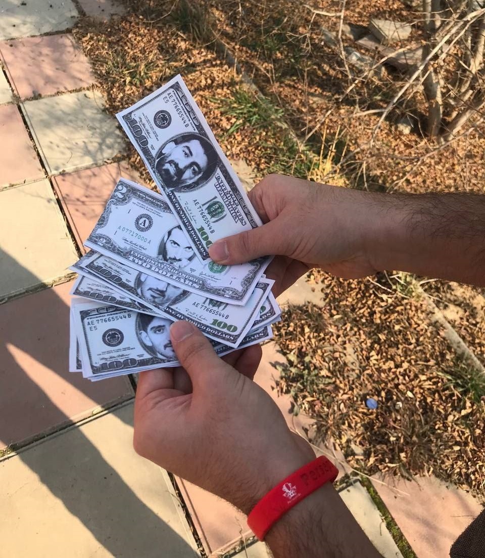 عکس/ استقبال متفاوت و جنجالی هواداران پرسپولیس از بیرانوند و دوستان