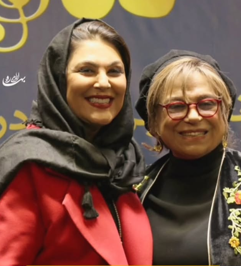 عکس/گوهر خیراندیش و لاله اسکندی در ۷۰ و ۴۹ سالگی عکس/گوهر خیراندیش و لاله اسکندی در ۷۰ و ۴۹ سالگی
