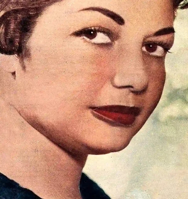 عکس/چهره «حمیده خیرآبادی» در دوران جوانی عکس/چهره «حمیده خیرآبادی» در دوران جوانی