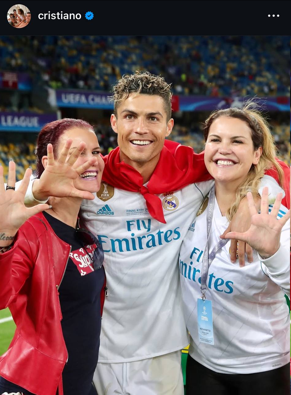 عکس/تبریک روز زن توسط رونالدو با یک جای خالی! عکس/تبریک روز زن توسط رونالدو با یک جای خالی!