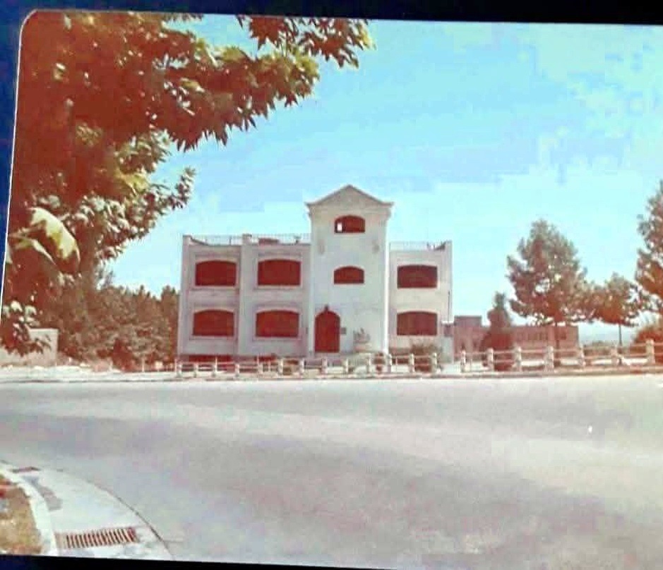 عکس/ شکل و شمایل خانه «گوگوش» در ایران در سال ۱۳۵۷ و ۱۴۰۳