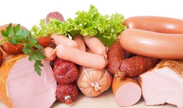 این خوراکیها را زیاد بخورید زودتر پیر میشوید