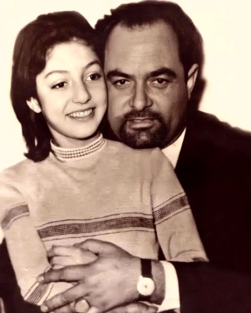 عکس/گوگوش در کنار پدر بازیگرش صابر آتشین!