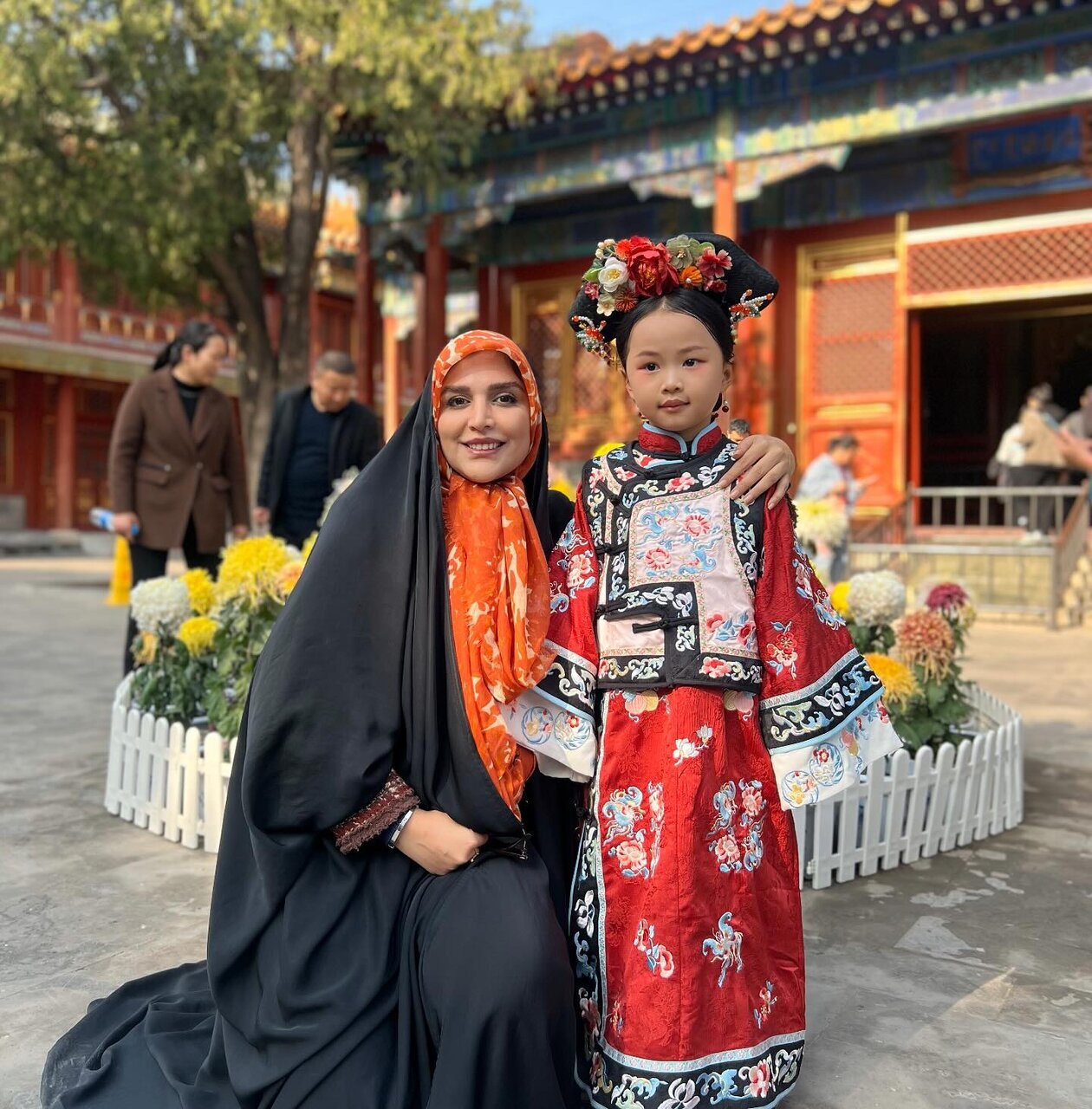 عکس/مژده لواسانی مجری محجبه تلویزیون در چین