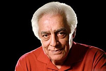 عکس/ «بیک ایمانوردی و فردین» روی جلد مجله «ستاره سینما»؛ نوروز 1352