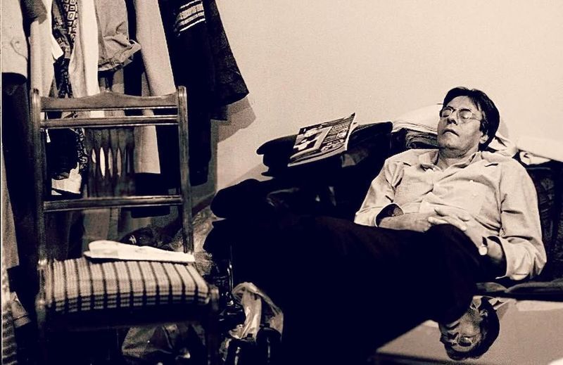 عکس/خسرو شکیبایی در پشت‌صحنه فیلم مشهور