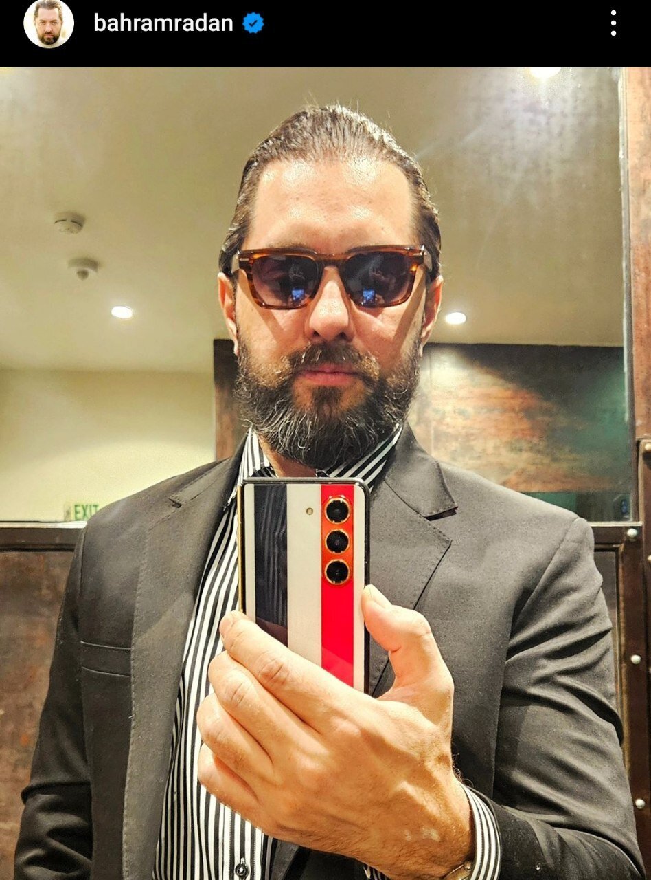 سلفی جدید بهرام رادان همه را متعجب کرد سلفی جدید بهرام رادان همه را متعجب کرد