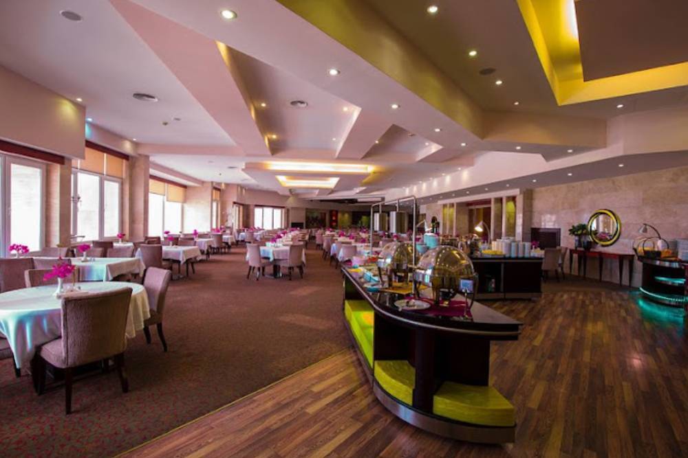 قیمت صبحانه هتل مارینا پارک کیش قیمت صبحانه هتل مارینا پارک کیش