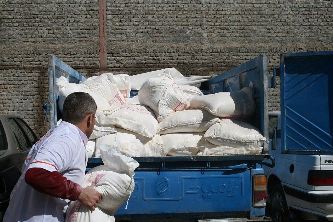 فرمانده انتظامی شهرستان رودسر از کشف بیش از سه تن آرد قاچاق در بازرسی از...