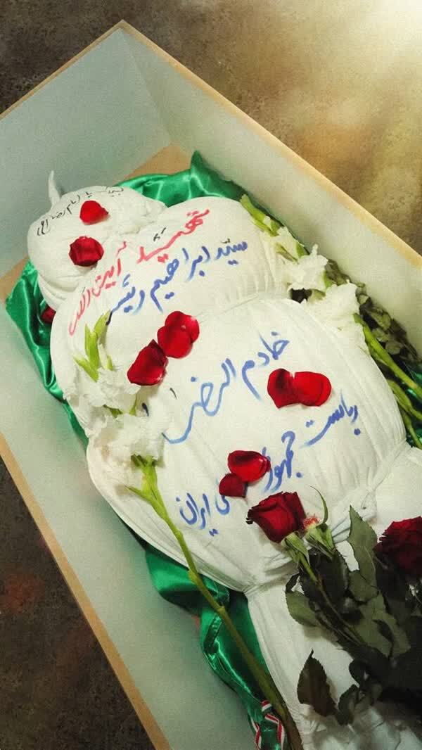 اولین تصویر از پیکر رئیسی بعد از شهادت