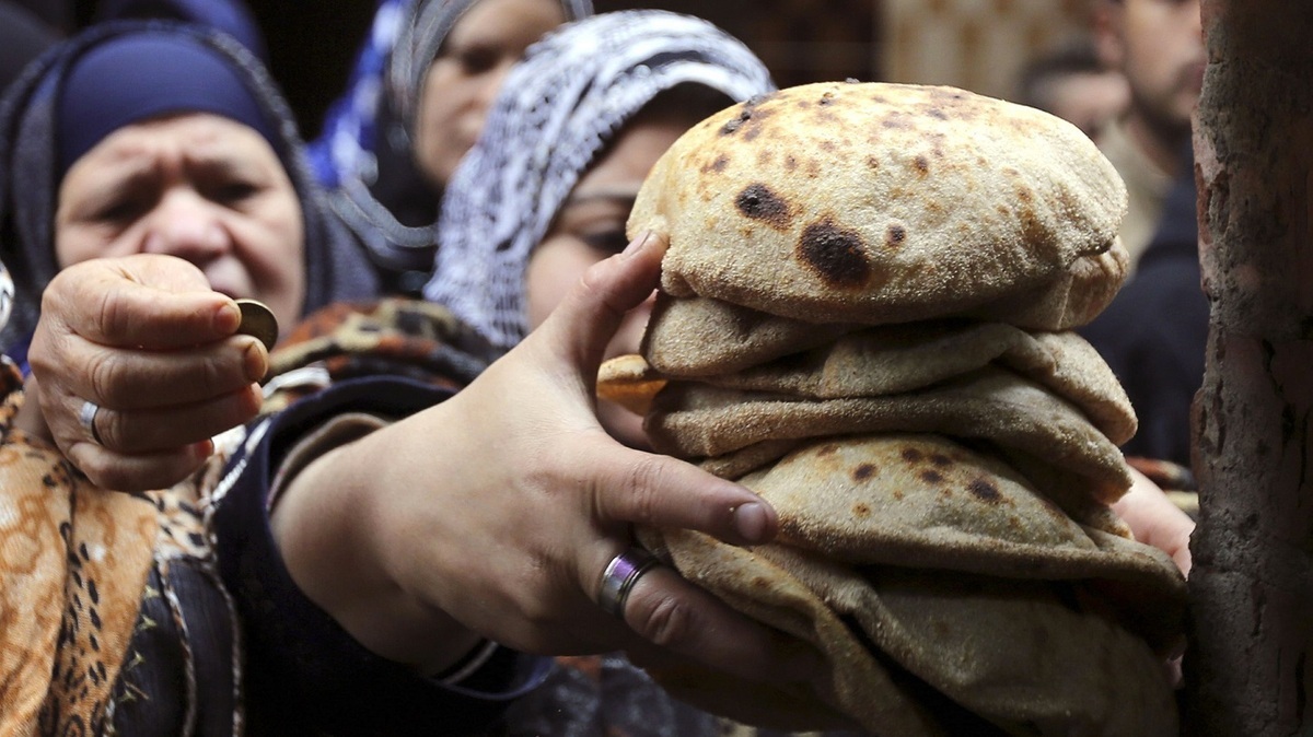فیلم| افزایش قیمت نان در مصر پس از ۳۶ سال