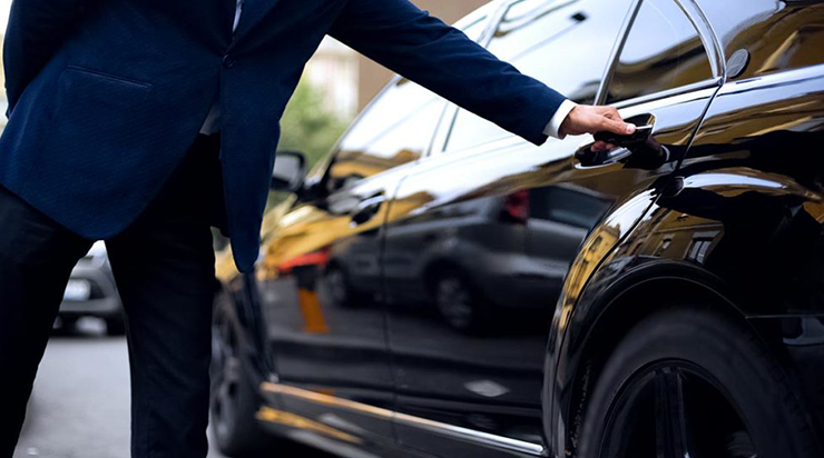 اجاره خودرو با راننده