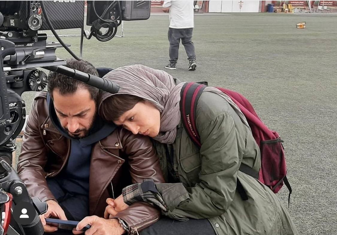 عکس/عاشقانه نوید محمدزاده و فرشته حسینی در پشت صحنه عکس/عاشقانه نوید محمدزاده و فرشته حسینی در پشت صحنه