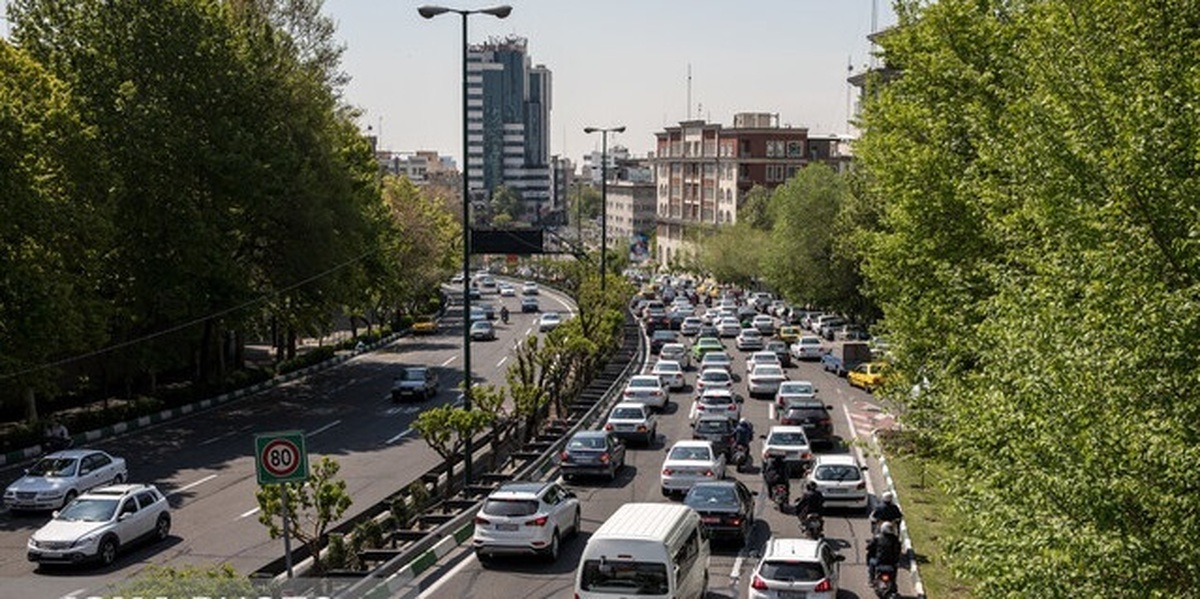 کاهش حجم ترافیک صبحگاهی در معابر تهران