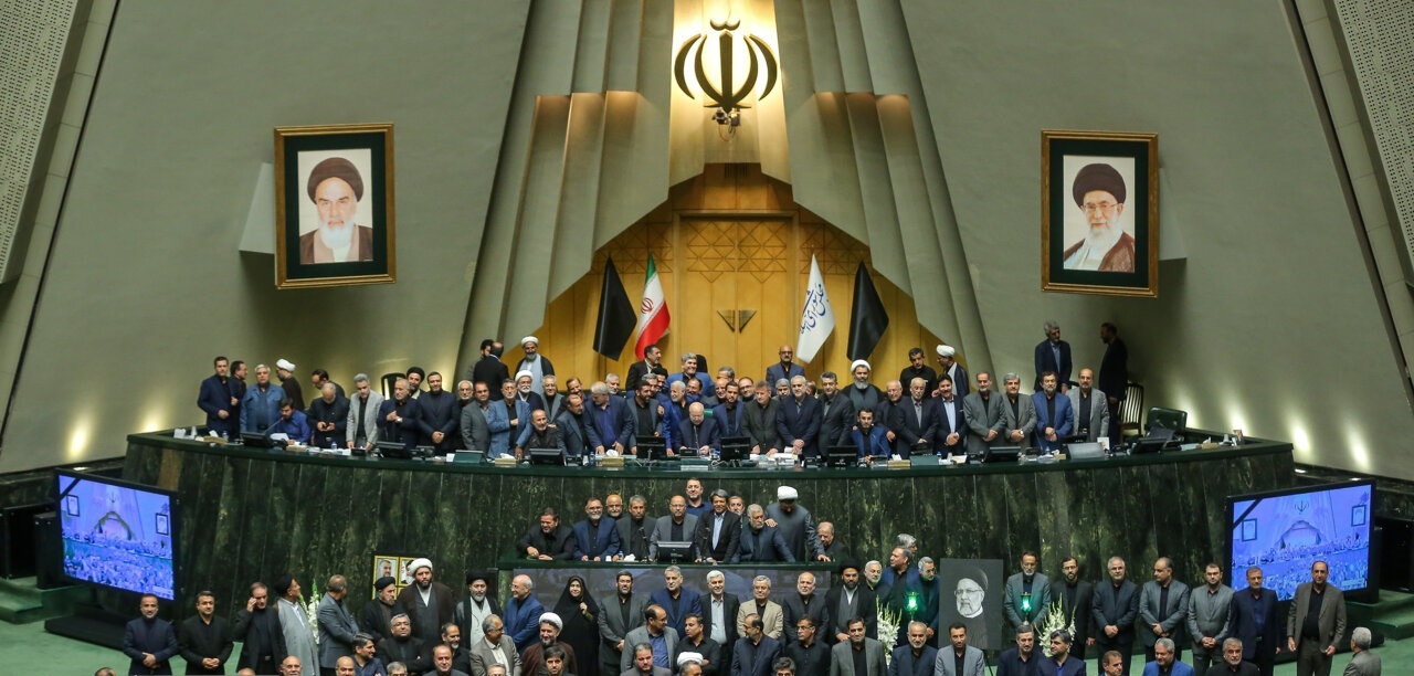 تصاویر | آخرین جلسه علنی مجلس یازدهم