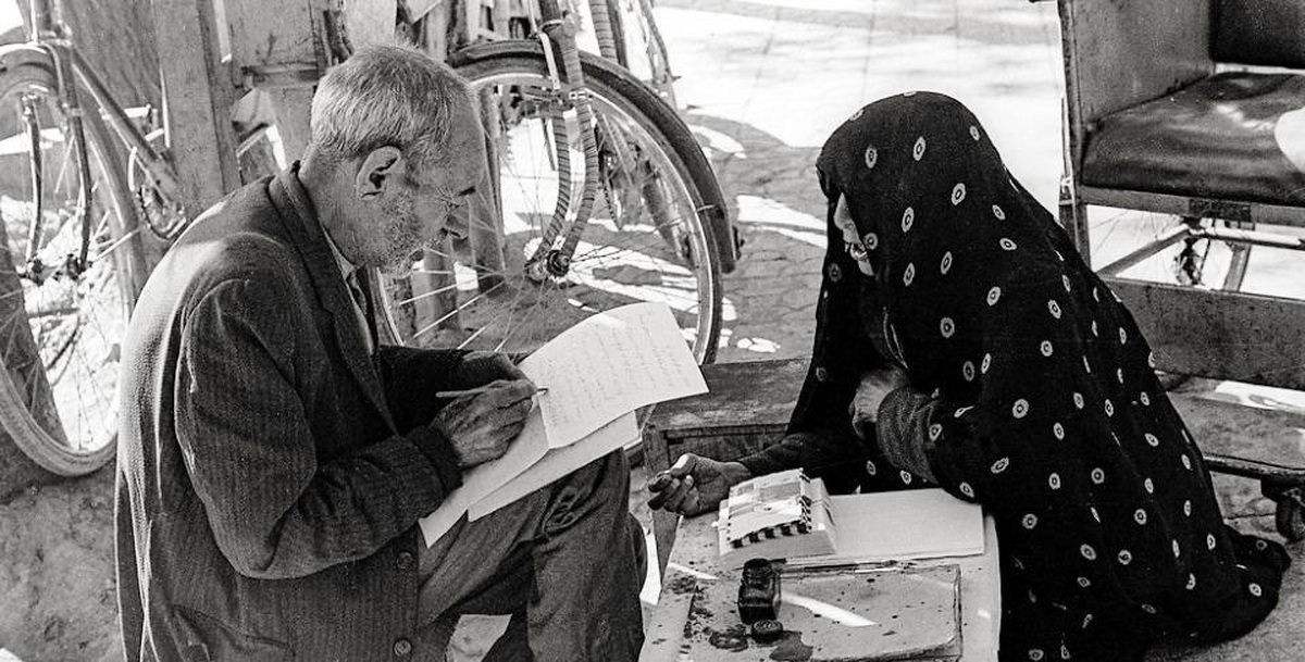 عکس| سفر به ایران قدیم؛ عکس تاریخی از یک شغل پردرآمد در ۶۰ سال قبل!