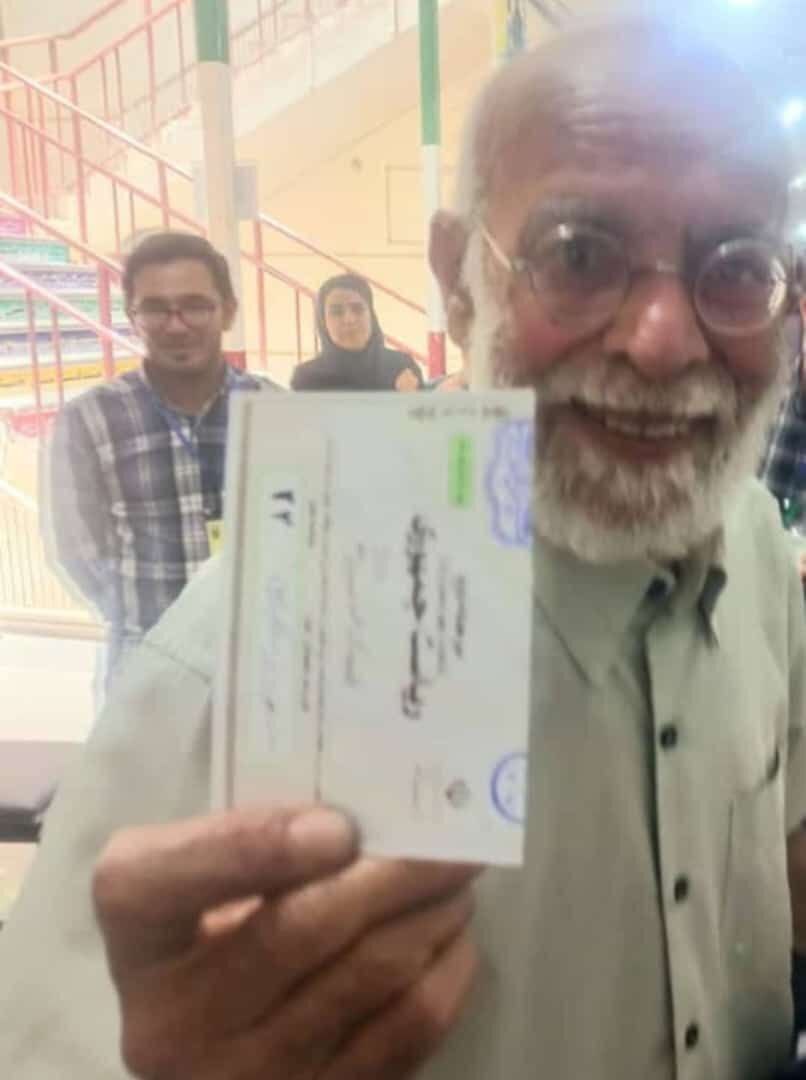 عکس| شرکت مهدی فقیه بازیگر سینما در انتخابات و رای به پزشکیان