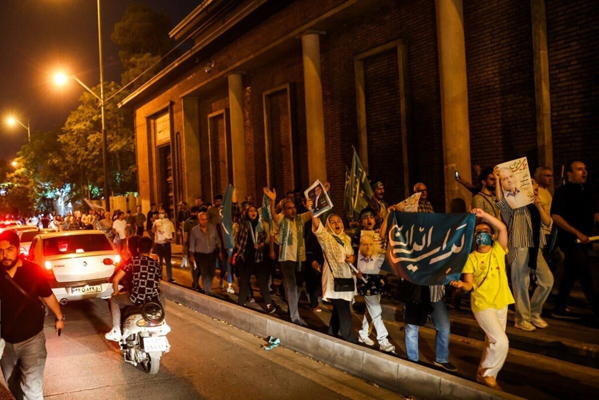 نشاط اجتماعی برای «ایران نوین»