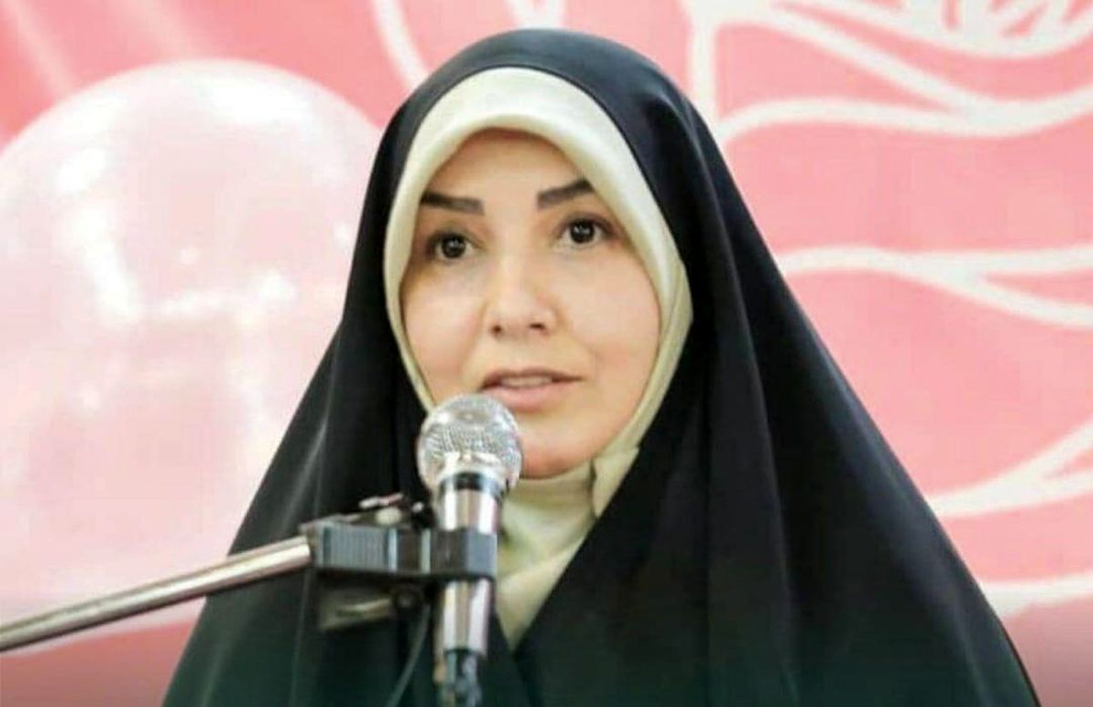 منصوره معصومی اصل خانم جلسه‌ای پرحاشیه علیه رای مردم به پزشکیان