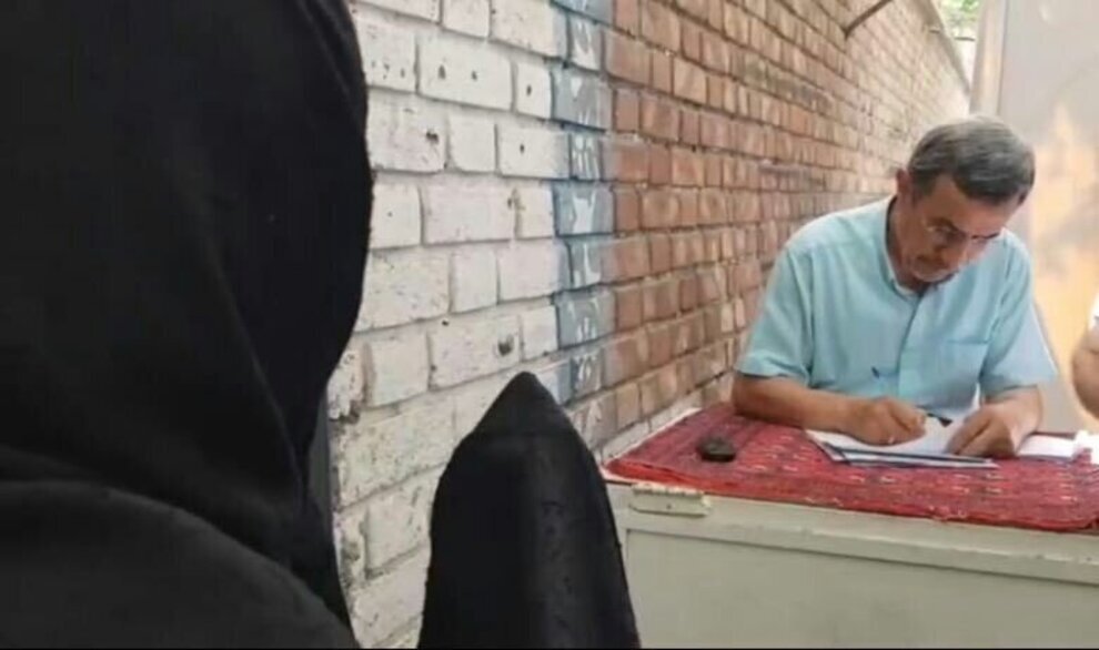 تصاویر/محمود احمدی نژاد به شایعهی حصر پایان داد تصاویر/محمود احمدی نژاد به شایعهی حصر پایان داد