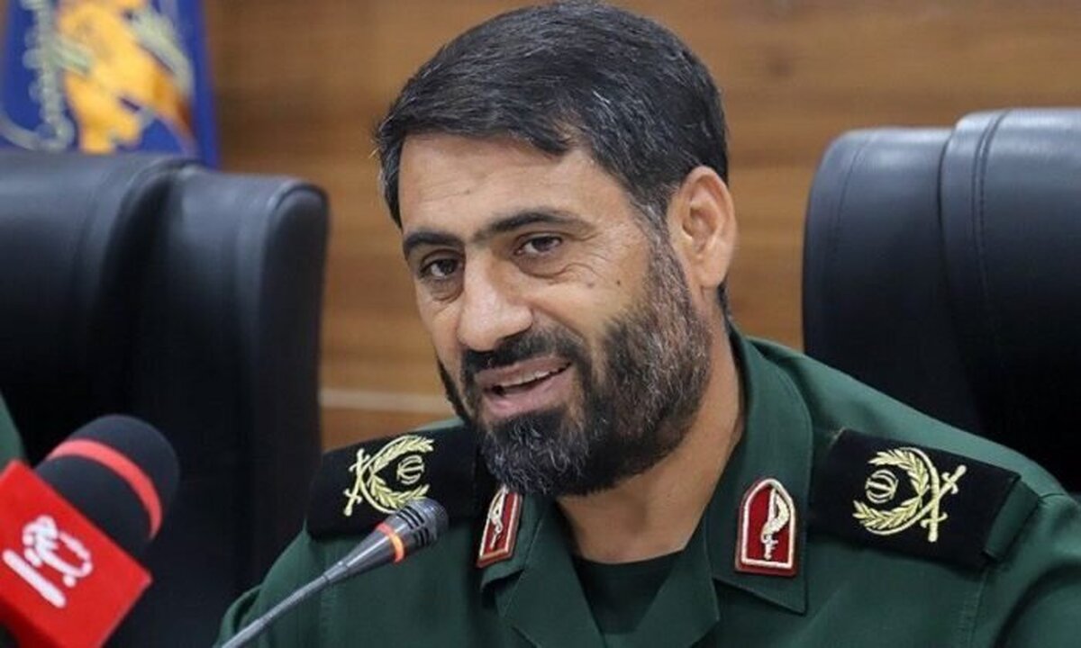 حمله انتخاباتی فرمانده سپاه لرستان به روحانی، جهانگیری، ظریف و پزشکیان: باید راه رئیسی ادامه پیدا کند