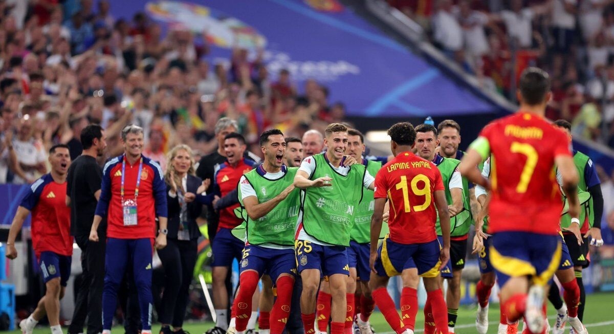 اسپانيا،گل،فرانسه،ديدار،دقيقه،فينال،يورو،فشار،بازي،تيم
